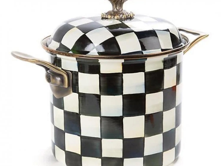 Courtly Check Enamel 7 Qt. Stockpot