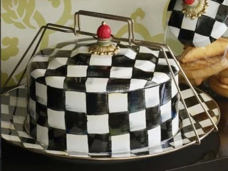 Courtly Check Enamel Cake Carrier