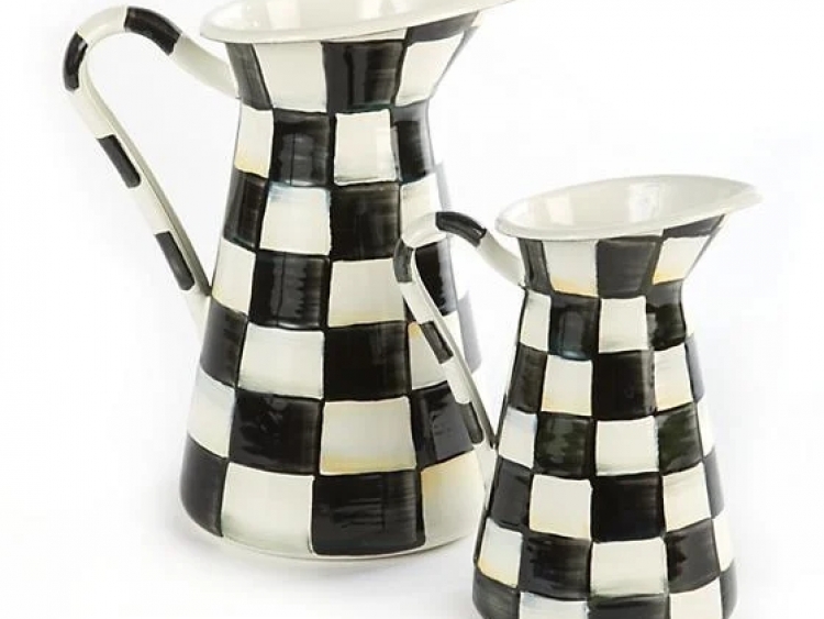 Courtly Check Enamel Practical Pitcher - Medium