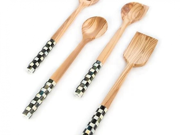 Courtly Check Olivewood Pan Paddle