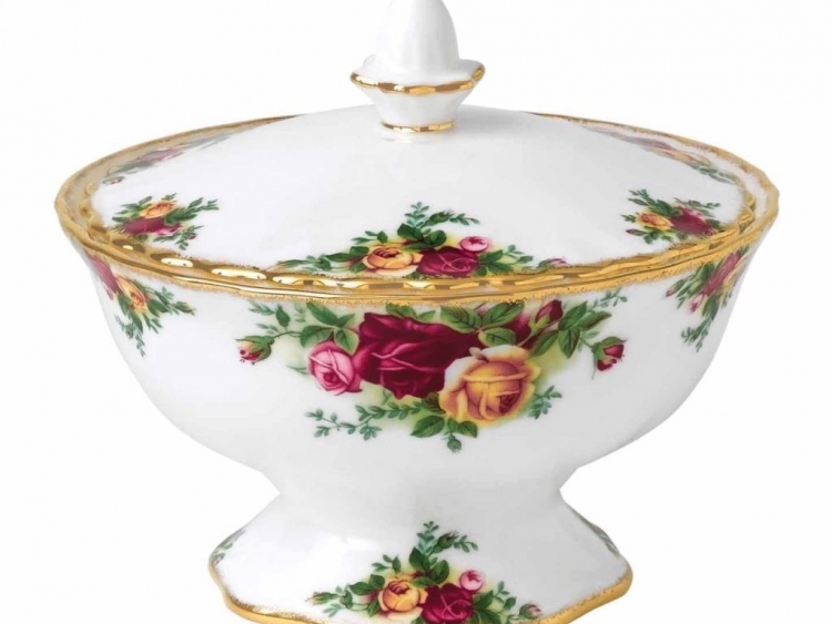 Royal Albert Old Country Roses Şekerlik / Ayaklı Kapaklı Kase