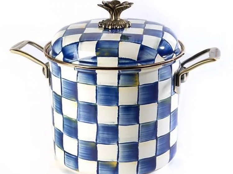 Royal Check Enamel 7 Qt. Stockpot