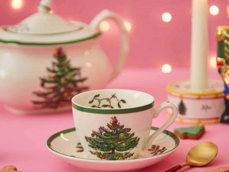 Spode Christmas Tree Çay Fincanı