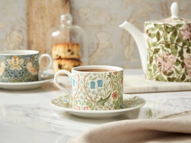 Spode Morris & Co - The Original Çay Fincanı - Blackthorn