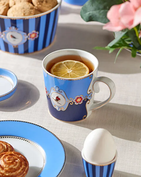 Love Birds Mavi Renkli Madalyon Desenli Mug 250 ml